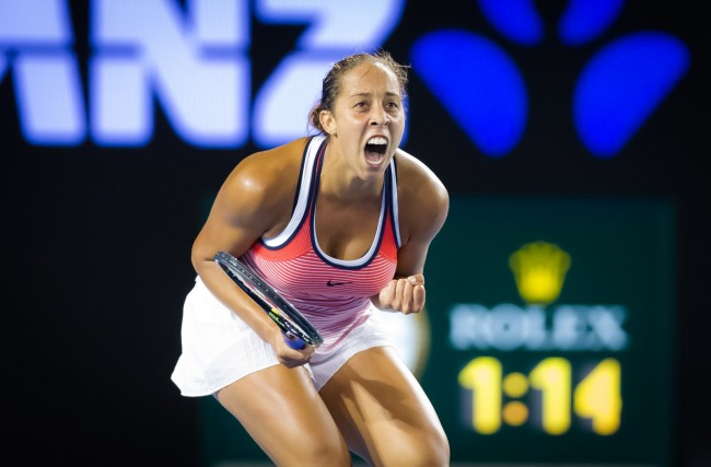 Iga Świątek zaskoczona przez Rybakinę w WTA Finals, Madison Keys wyeliminowana
