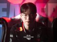 Faker angażuje się w T1 z ogromnym przedłużeniem wieloletniego kontraktu