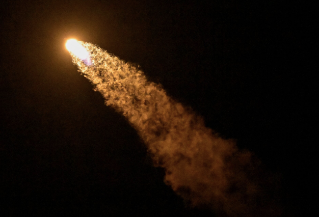 SpaceX wystrzeliwuje misję Crew-12 na Międzynarodową Stację Kosmiczną