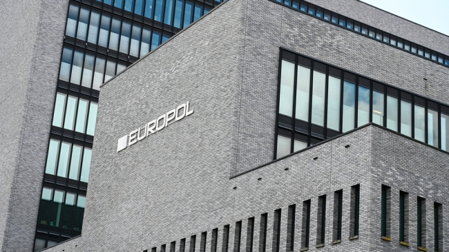 Europol ostrzega, że kryzys w Iranie może zwiększyć terroryzm i zagrożenia cybernetyczne w Europie