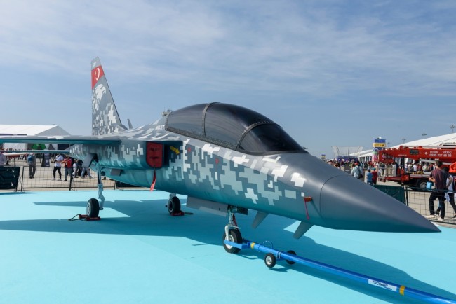 Hiszpania i Turcja podpisują umowę o wartości 2,6 miliarda euro na 30 odrzutowców szkoleniowych