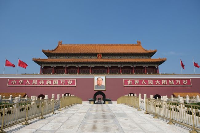 Chiny zakazują ekspertom AI opuszczania kraju