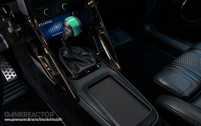 Spójrz na konstrukcję Sema firmy Ring Brothers, Kingpin Mustang