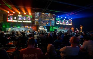 ESL zamknie kobiecą trasę Counter-Strike'a, ale obiecuje "inkluzywną" i "zrównoważoną" alternatywę