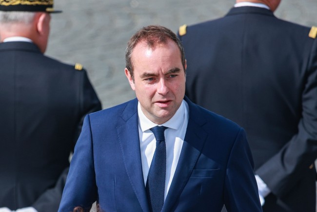 Francuski rząd upada kilka godzin po utworzeniu