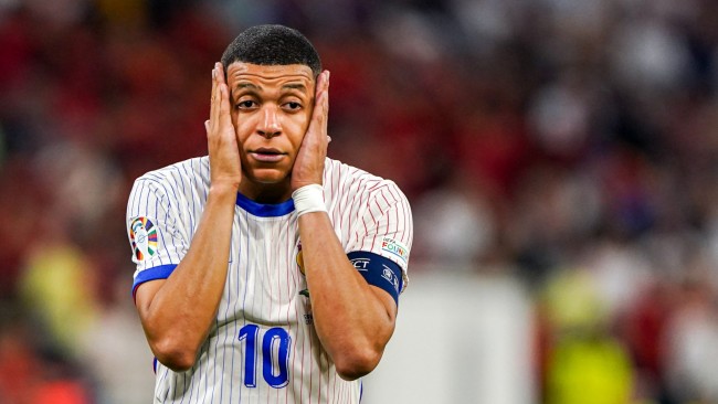 Mbappé komentuje swoją kostkę przed piątkowym meczem Francji z Azerbejdżanem