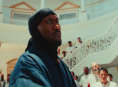 Mahershala Ali prezentuje swoje Blade -podobne umiejętności miecza w Your Mother Your Mother Your Mother 
