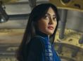 Ella Purnell gra w Fallout: New Vegas, przygotowując się do Fallout: Sezon 2