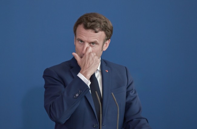 Macron ostrzega przed suwerennością Grenlandii: "Skutki domina byłyby bezprecedensowe"