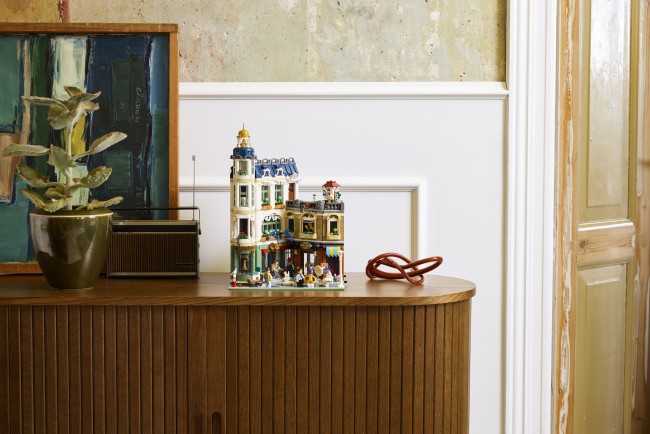 Rozwiń swoje miasto Lego dzięki tej uroczej i urokliwej Shopping Street