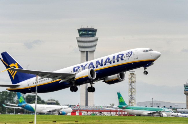 Ryanair jest otwarty na korzystanie ze Starlink w przyszłości, mimo konfliktu z Muskiem