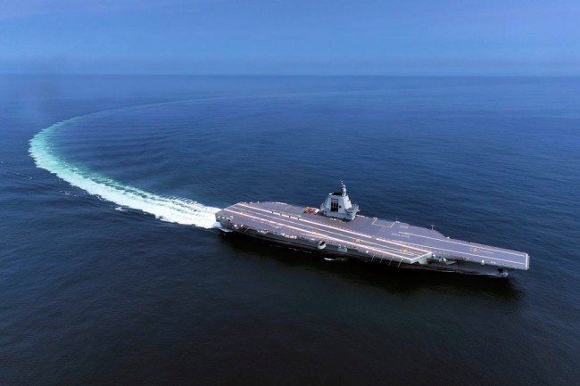 Chiny wprowadzają do użytku trzeci lotniskowiec, znany jako Fujian