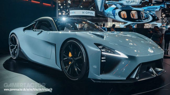 Szef Toyoty powiedział projektantom Lexusa, aby "przestali używać tej ogromnej kratki wlotu powietrza"