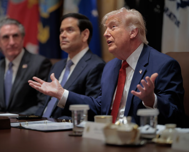 Trump opóźnia termin otwarcia Cieśniny Ormuz przez Iran o 10 dni