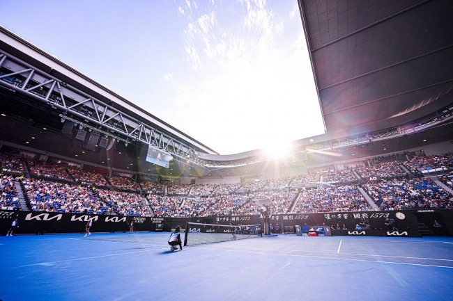 "Stawiamy poprzeczkę dla następnego pokolenia": Młodzi zawodnicy, którzy debiutują na Australian Open