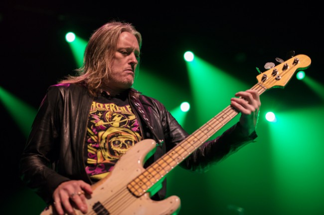 Ace Frehley, gitarzysta zespołu Kiss, zmarł w wieku 74 lat