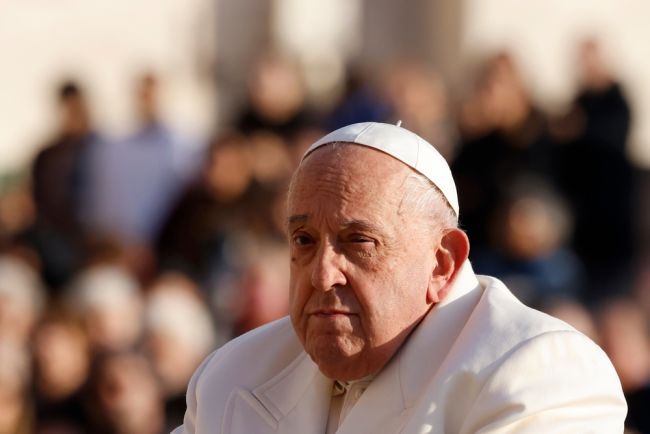 Papież Franciszek umiera w wieku 88 lat: Ujawniono możliwą przyczynę śmierci