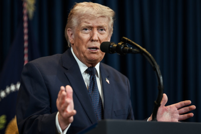 Trump krytykuje Iran za opłaty za tankowce w Cieśninie Ormuz: "Lepiej, żeby nie były"