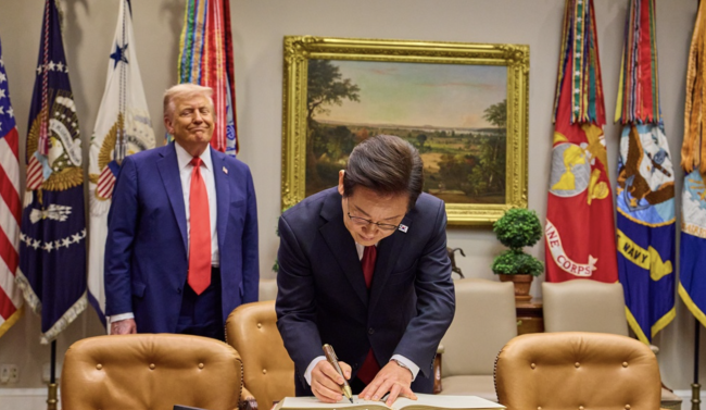 Trump grozi podniesieniem ceł na Koreę Południową do 25%