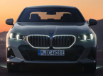 BMW serii 5 z wbudowanymi grami wideo