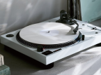 Audio-Technica prezentuje biały model gramofonu AT-LP120XBT-USB