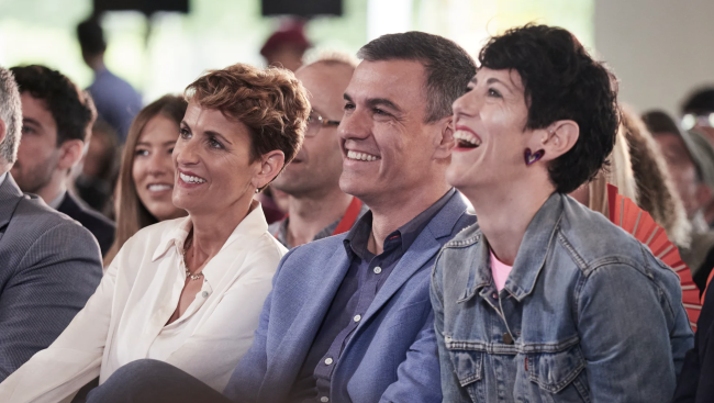 Hiszpania podejmuje działania regulujące 500 000 nieudokumentowanych migrantów i osób ubiegających się o azyl