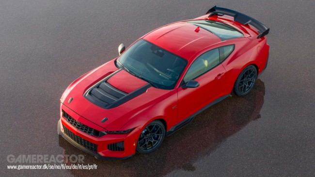 Nowy Ford Mustang Dark Horse SC: ponad 500 koni mechanicznych i turbodoładowany silnik V8 o pojemności 5,2 litra