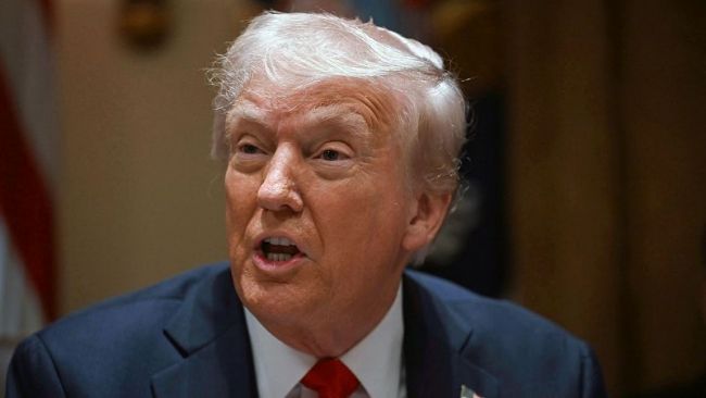 Trump forsuje nowe cła na Meksyk, Kanadę i Chiny w związku z obawami związanymi z fentanylem