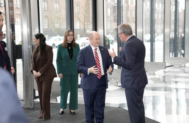 Dwupartyjna delegacja USA odwiedza Danię po wypowiedzi Trumpa na temat Grenlandii