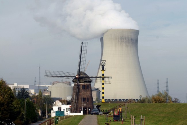 Drony dostrzeżone przelatujące nad elektrownią atomową NATO