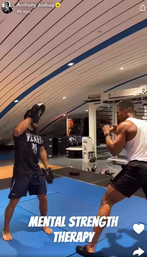Anthony Joshua wraca do treningów po wypadku samochodowym