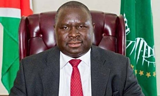 Kim jest Adolf Hitler Uunona? Namibijski polityk spodziewał się reelekcji 26 listopada