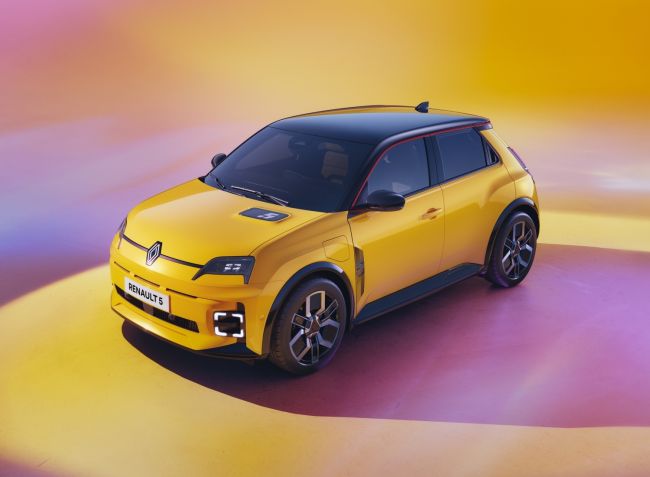 Sprzedaż pojazdów elektrycznych Renault wzrosła w Europie o 72% rok do roku