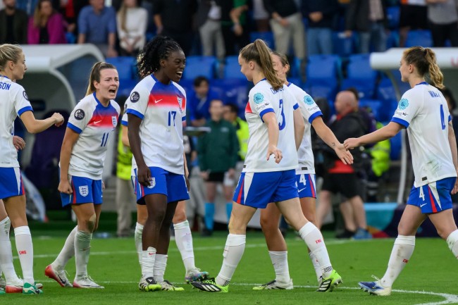 Towarzyskie zwycięstwo Anglii nad Australią przyćmione kontuzją bohaterki Euro, Michelle Agyemang