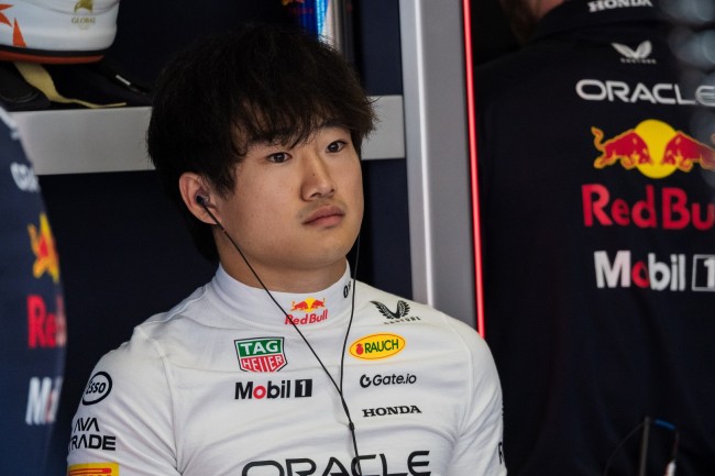 Yuki Tsunoda wraca do samochodu F1 w San Francisco w tym miesiącu... Jazda RB7 z 2011 roku