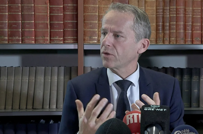 Była francuska nauczycielka oskarżona o molestowanie seksualne 89 nieletnich na przestrzeni dekad