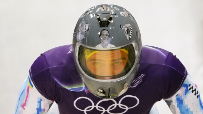 MKOl zakazuje ukraińskim olimpijczykom noszenia kasków ze zdjęciami sportowców zabitych przez Rosję