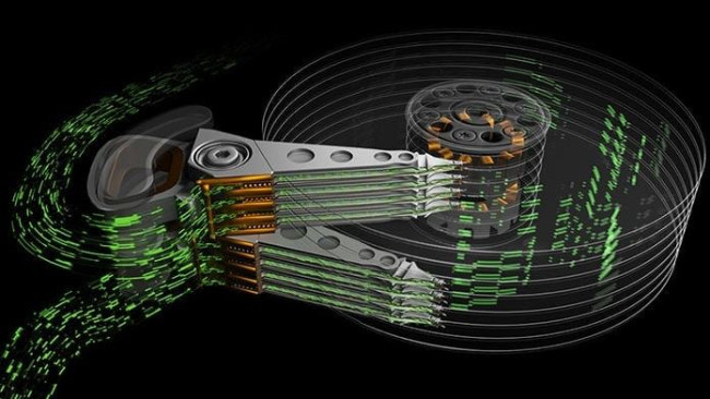 Seagate pakuje 44 TB na jednym dysku dzięki technologii HAMR
