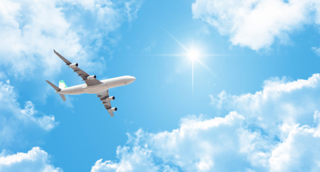 Szef Ryanair wzywa do zakazu porannych drinków na lotnisku