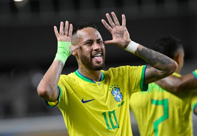 Neymar jest "smutny i rozczarowany" po tym, jak Ancelotti go pominął podczas meczów towarzyskich z Brazylią