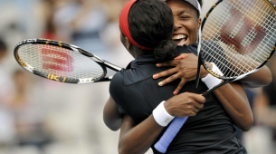 Siostry Williams przegrywają swój powrót do gry deblowej na Cincinnati Open