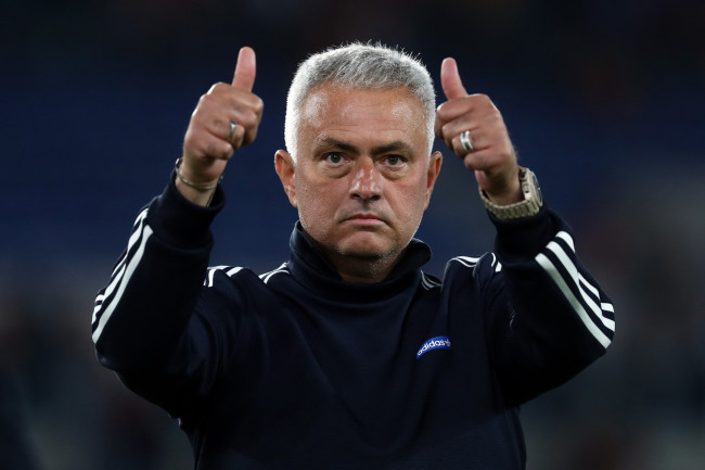 Powrót José Mourinho do Realu Madryt jest przypieczętowany i zabezpieczony, pod warunkiem, że Florentino wygra wybory 7 czerwca