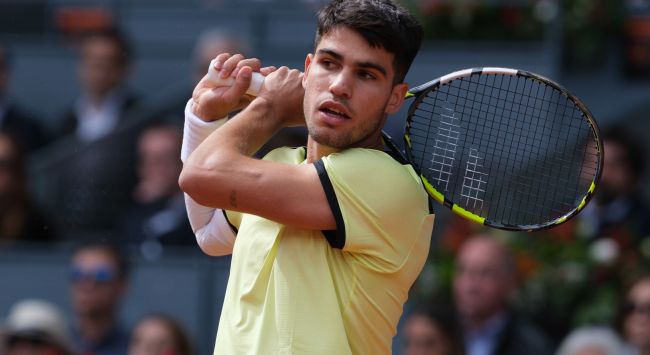 Carlos Alcaraz rezygnuje z Barcelona Open z powodu kontuzji nadgarstka