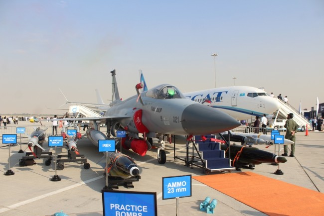 Pakistan zawarł jedną z największych sprzedaży broni w historii w umowie z Libią o wartości 4 mld dolarów