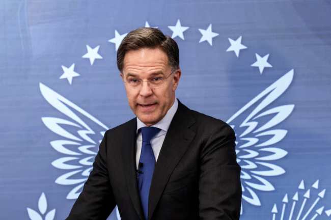 Sojusznicy NATO odmawiają przyłączenia się do blokady Iranu przez Trumpa, co pogłębia podział