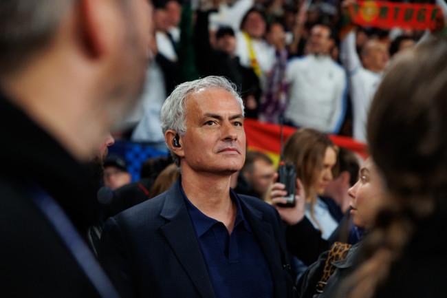 Mourinho ma niepodlegające negocjacjom warunki dołączenia do Realu Madryt, w tym pozbycie się siedmiu zawodników