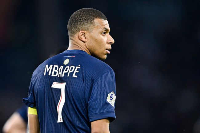 Selekcjoner reprezentacji Francji broni Kyliana Mbappé po jego kontrowersyjnej nieobecności w "Les Bleus"