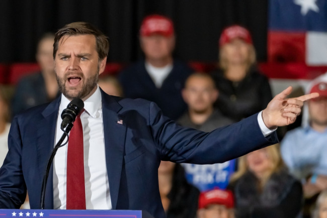 Vance zapewnia, że Trump "nie pozwoli" na długotrwałą wojnę w Iranie