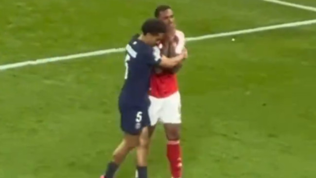 Marquinhos wyjaśnia, co powiedział Gabrielowi Magalhãesowi, który nie wykorzystał ostatniego rzutu karnego w finale PSG-Arsenal