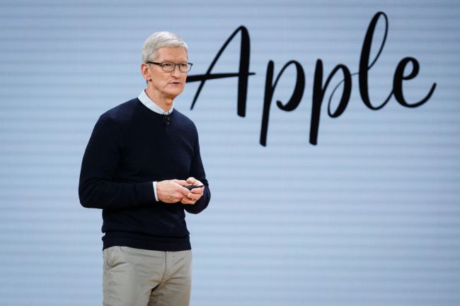 Tim Cook rezygnuje ze stanowiska Apple CEO po 15 latach na stanowisku dyrektora